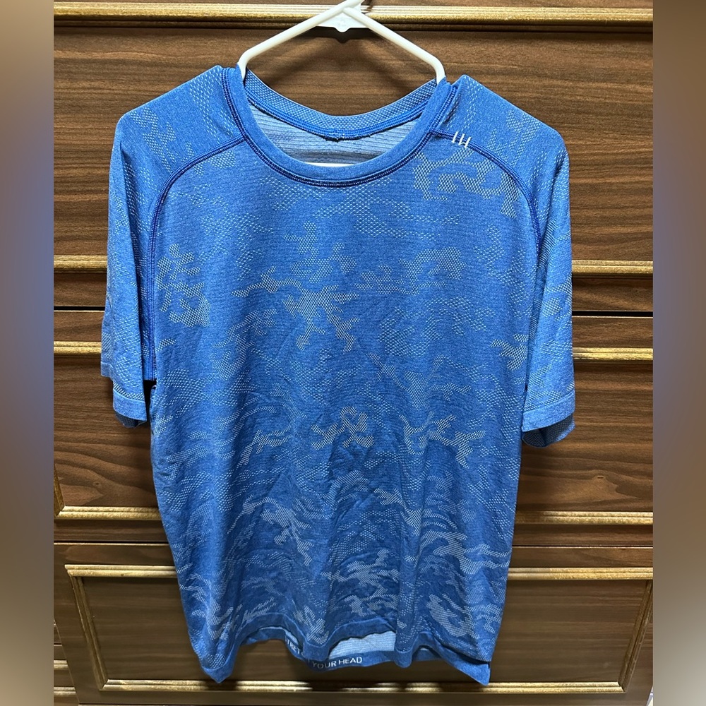 Lululemon Men’s Metal Vent Tech Breathe Short Sleeve Shirt Size Large
